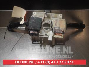 Subaru Impreza Steering column stalk O308599 photo 4
