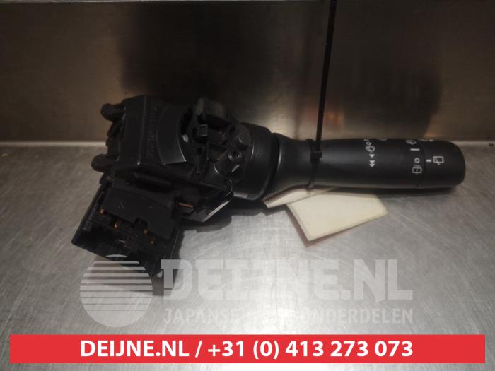Toyota Yaris Scheibenwischer Schalter O310347