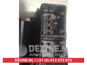 Toyota Yaris Ruitenwis Schakelaar O310347 foto 3