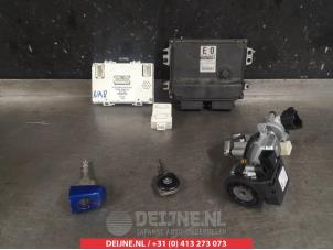 Suzuki Swift Ignition lock + key O335834 photo 2