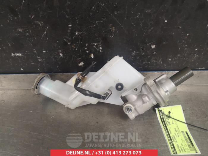Suzuki Swift Hoofdremcilinder O336997