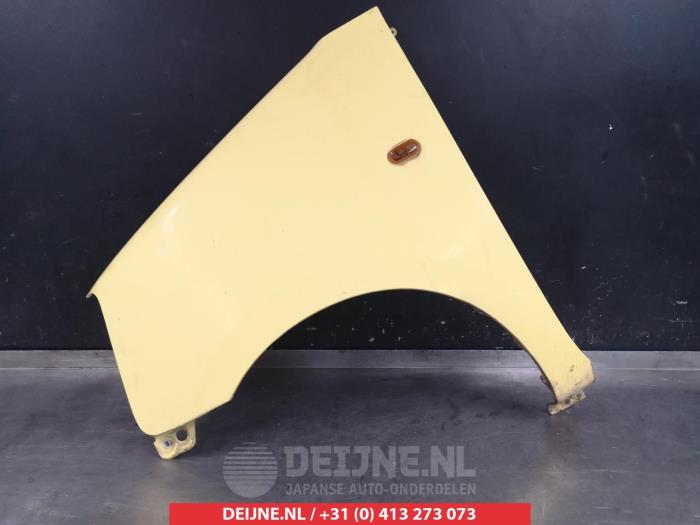 Suzuki Wagon R+ Front wing, left O269776