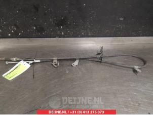 Gebruikte Handrem Kabel Suzuki Vitara (LY/MY) 1.6 16V DDiS Prijs € 35,00 Margeregeling aangeboden door V.Deijne Jap.Auto-onderdelen BV