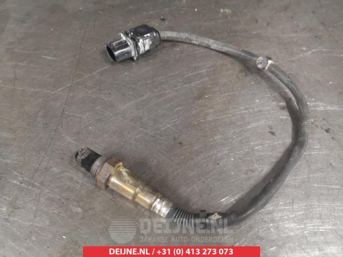 Gebruikte Lambda Sonde Suzuki Vitara (LY/MY) 1.6 16V DDiS Prijs € 50,00 Margeregeling aangeboden door V.Deijne Jap.Auto-onderdelen BV