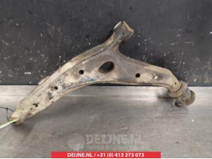 Honda CR-V Front lower wishbone, right O382566 photo 2