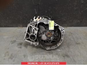 Gebruikte Versnellingsbak Suzuki Vitara (LY/MY) 1.6 16V DDiS Prijs € 450,00 Margeregeling aangeboden door V.Deijne Jap.Auto-onderdelen BV