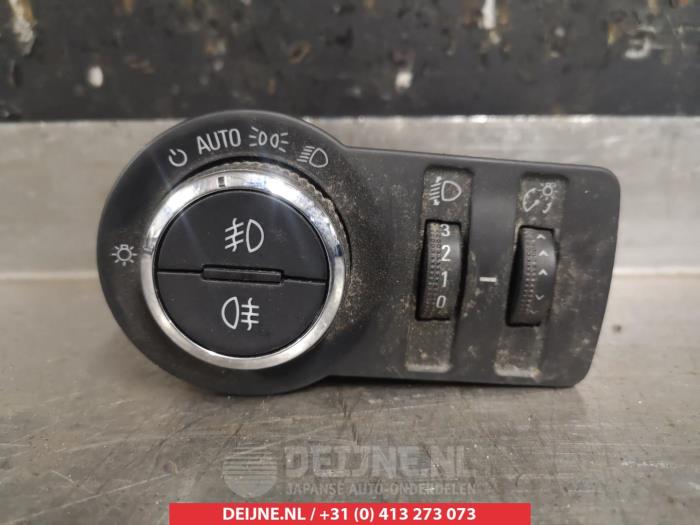 Chevrolet Orlando Licht Schalter O306501