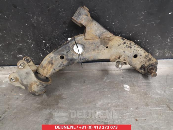 Mazda CX-7 Querlenker unten rechts vorne O381991