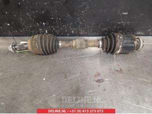 Gebruikte Homokineetas rechts-voor Mazda CX-7 2.2 MZR-CD 16V Prijs € 75,00 Margeregeling aangeboden door V.Deijne Jap.Auto-onderdelen BV