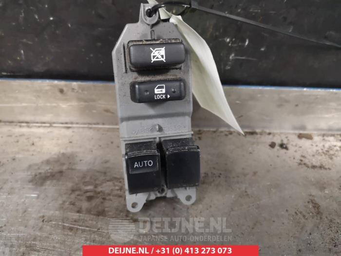 Toyota Yaris Kombischalter Fenster O312436
