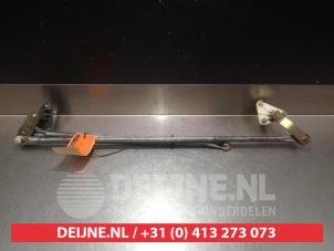 Nissan King Cab Wiper mechanism O349715 photo 2