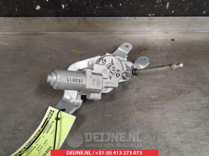 Mazda 2 Rear wiper motor O300975