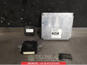 Toyota Prius Engine management computer O345391 photo 2