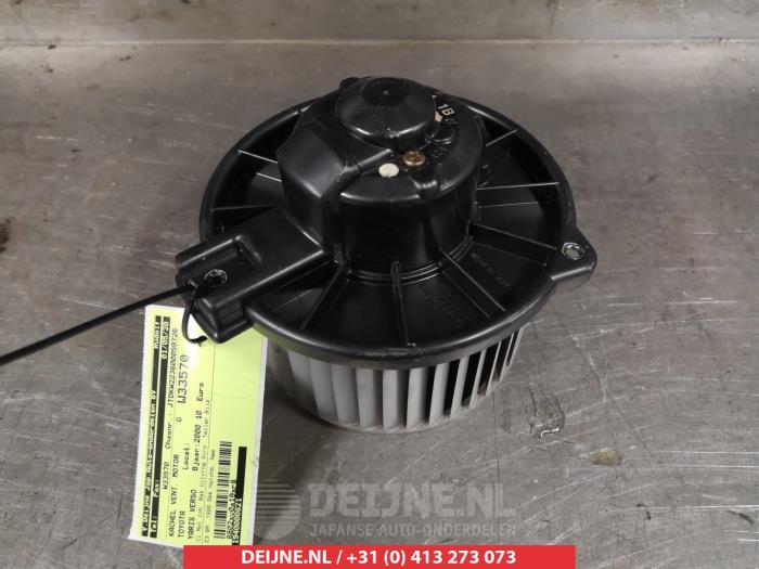 Toyota Yaris Verso Heizung Belüftungsmotor O367422