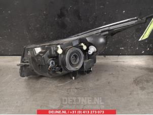 Chevrolet Cruze Koplamp rechts O266923 foto 2