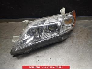Gebruikte Linker Koplamp Toyota Camry Prijs € 75,00 Margeregeling aangeboden door V.Deijne Jap.Auto-onderdelen BV