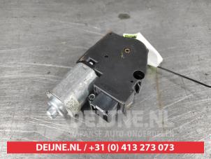 Subaru Legacy Schiebedach Motor O292392 foto 2