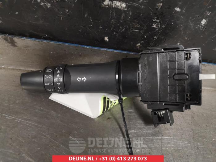 Mitsubishi Space Star Licht Schakelaar O307047