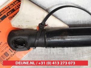 Suzuki Swift Gasdämpfer rechts hinten O295381 foto 3