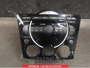 Gebruikte Radio Mazda RX-8 (SE17) M5 Prijs op aanvraag aangeboden door V.Deijne Jap.Auto-onderdelen BV