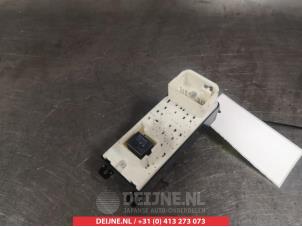 Mazda RX-8 Multi-functional window switch O311446 photo 2