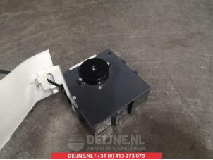 Mazda 3 PDC Modul O303760 foto 2