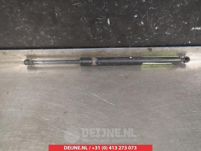 Chevrolet Orlando Rear gas strut, right O294511