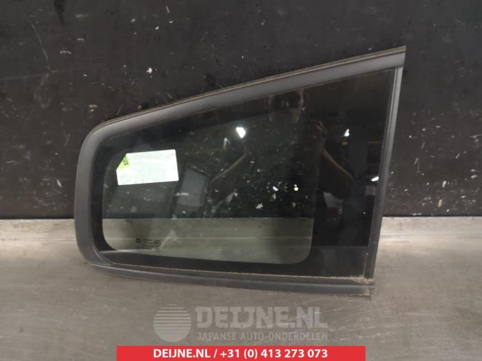 Chevrolet Orlando Extra window 4-door, right O289282