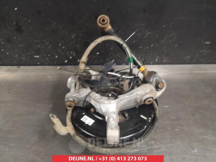 Lexus IS Fusee links-achter O380433