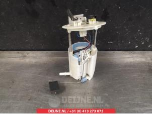 Gebruikte Tank element Pomp Lexus IS (E3) 300h 2.5 16V Prijs € 100,00 Margeregeling aangeboden door V.Deijne Jap.Auto-onderdelen BV