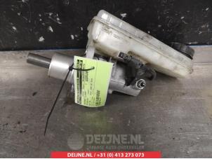 Gebruikte Hoofdremcilinder Mitsubishi Colt (Z2/Z3) 1.5 DI-D 12V HP Prijs € 35,00 Margeregeling aangeboden door V.Deijne Jap.Auto-onderdelen BV