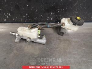 Gebruikte Hoofdremcilinder Honda Insight (ZE2) 1.3 16V VTEC Prijs € 35,00 Margeregeling aangeboden door V.Deijne Jap.Auto-onderdelen BV