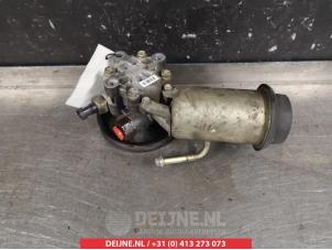 Toyota Yaris Power steering pump O331996 photo 2