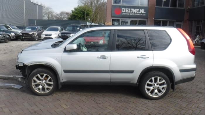 Nissan X-Trail Portier 4Deurs links-achter O285056