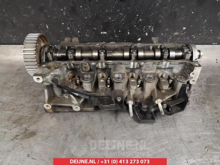Nissan Juke Cylinder head O352159