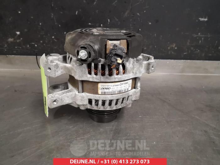 Gebruikte Dynamo Toyota Yaris III (P13) 1.33 16V Dual VVT-I Prijs € 45,00 Margeregeling aangeboden door V.Deijne Jap.Auto-onderdelen BV