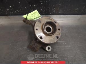 Nissan Note Achsschenkel rechts vorne O323560 foto 2