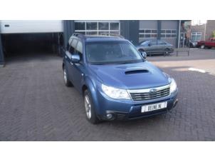 Subaru Forester Motorhaube O265717 foto 2