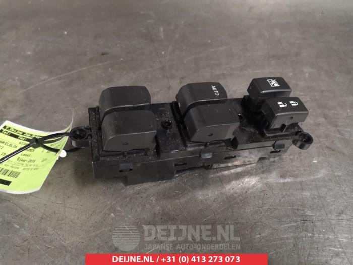 Suzuki Baleno Combischakelaar ramen O312336