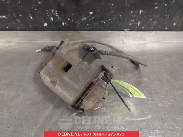 Nissan Cube Remklauw (Tang) links-voor O324872