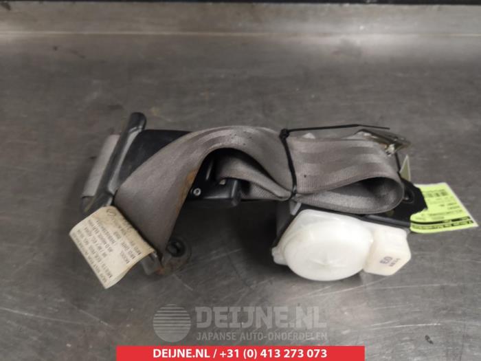 Suzuki Jimny Rear seatbelt, left O315805