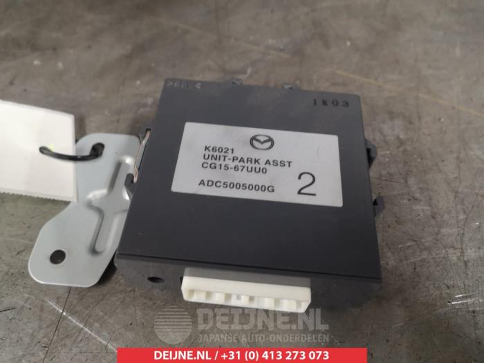 PDC Module van een Mazda 5 (CWA9) 1.6 CITD 16V 2012