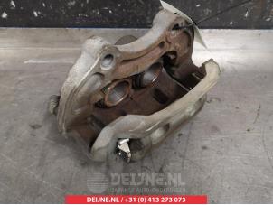 Gebruikte Remklauw (Tang) links-voor Nissan 350 Z (Z33) 3.5 V6 24V Prijs € 40,00 Margeregeling aangeboden door V.Deijne Jap.Auto-onderdelen BV