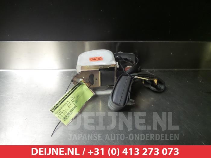 Hyundai Elantra Rear seatbelt, centre O315591