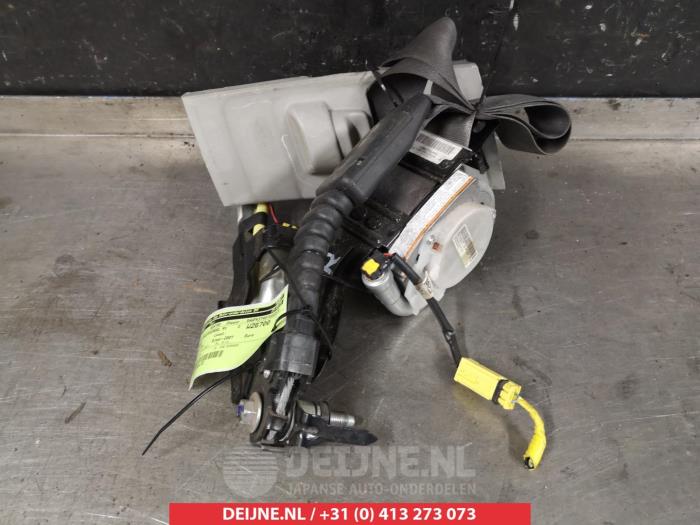 Honda Civic Front seatbelt, right O315345