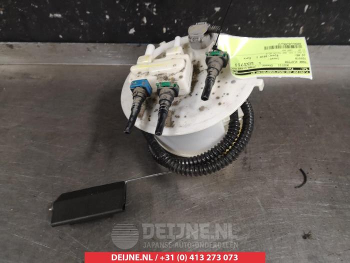 Toyota IQ Tank float O302581