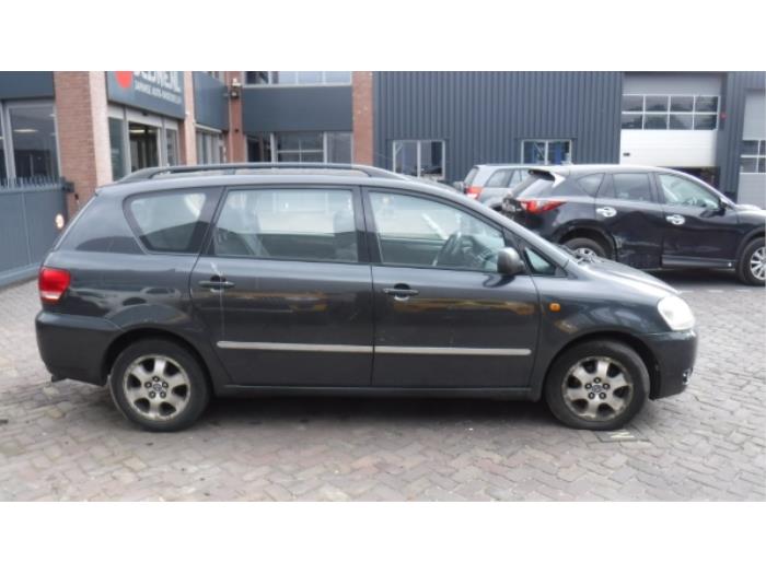 Toyota Avensis Verso Buitenspiegel rechts O284459