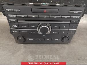 Gebruikte Radio Mazda CX-7 2.2 MZR-CD 16V AWD Prijs op aanvraag aangeboden door V.Deijne Jap.Auto-onderdelen BV