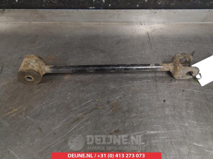 Nissan X-Trail Draagarm rechts-achter O384260