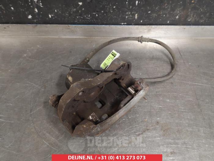 Nissan Cube Remklauw (Tang) rechts-voor O326136